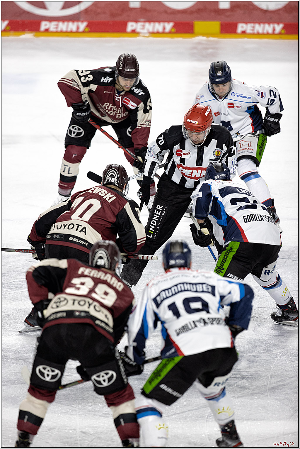 PENNY DEL;  Koelner Haie - Straubing Tigers; Koeln, 14.04.2021
